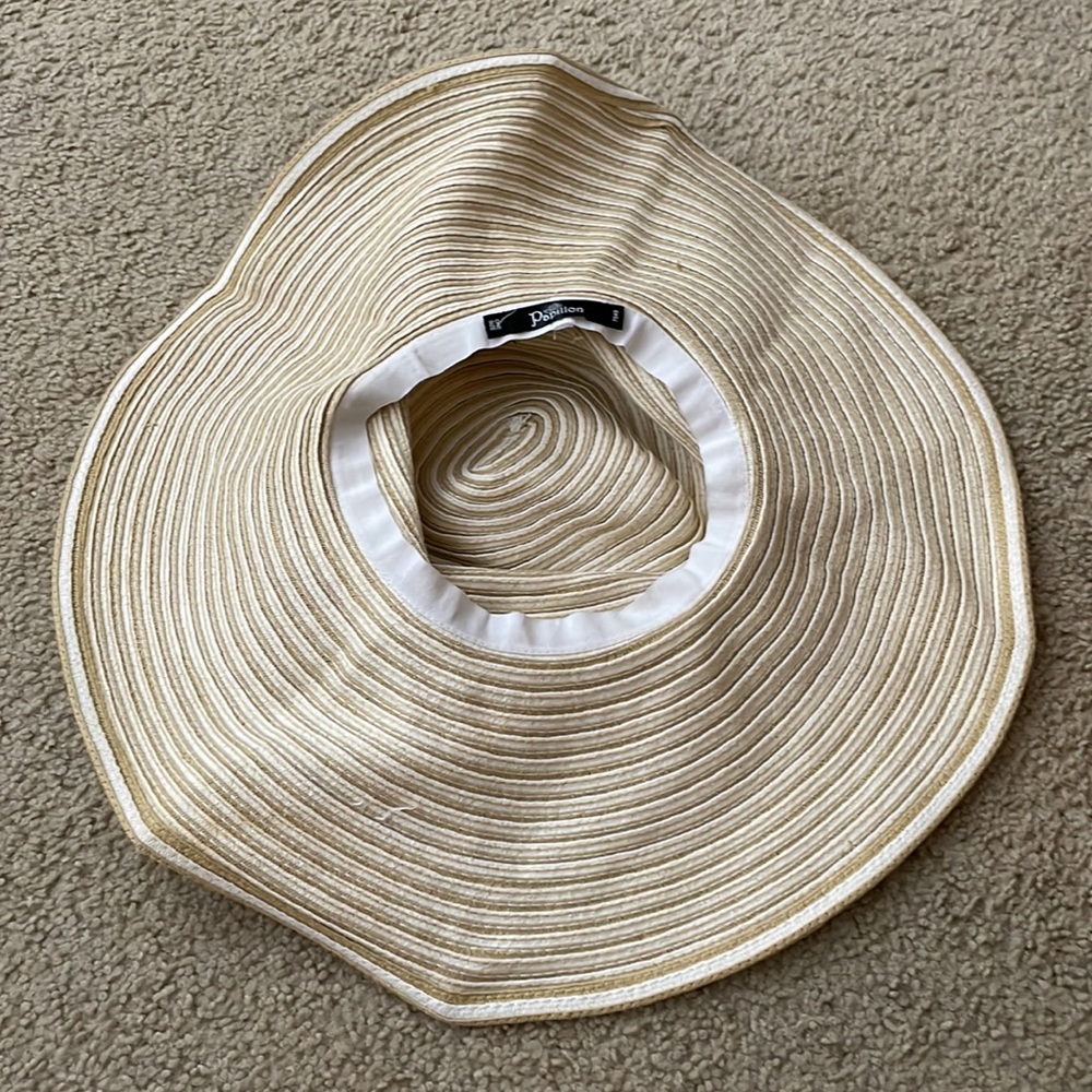 Women’s Sun Hat - Picture 2 of 3